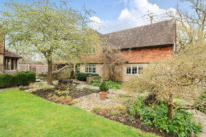 Photo 19- click for photo gallery